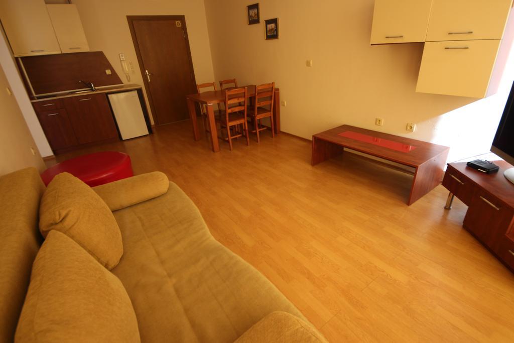 Eden - Menada Apartments Slăntjev Brjag Exteriör bild