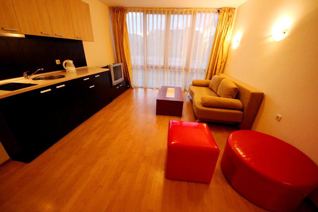 Eden - Menada Apartments Slăntjev Brjag Rum bild
