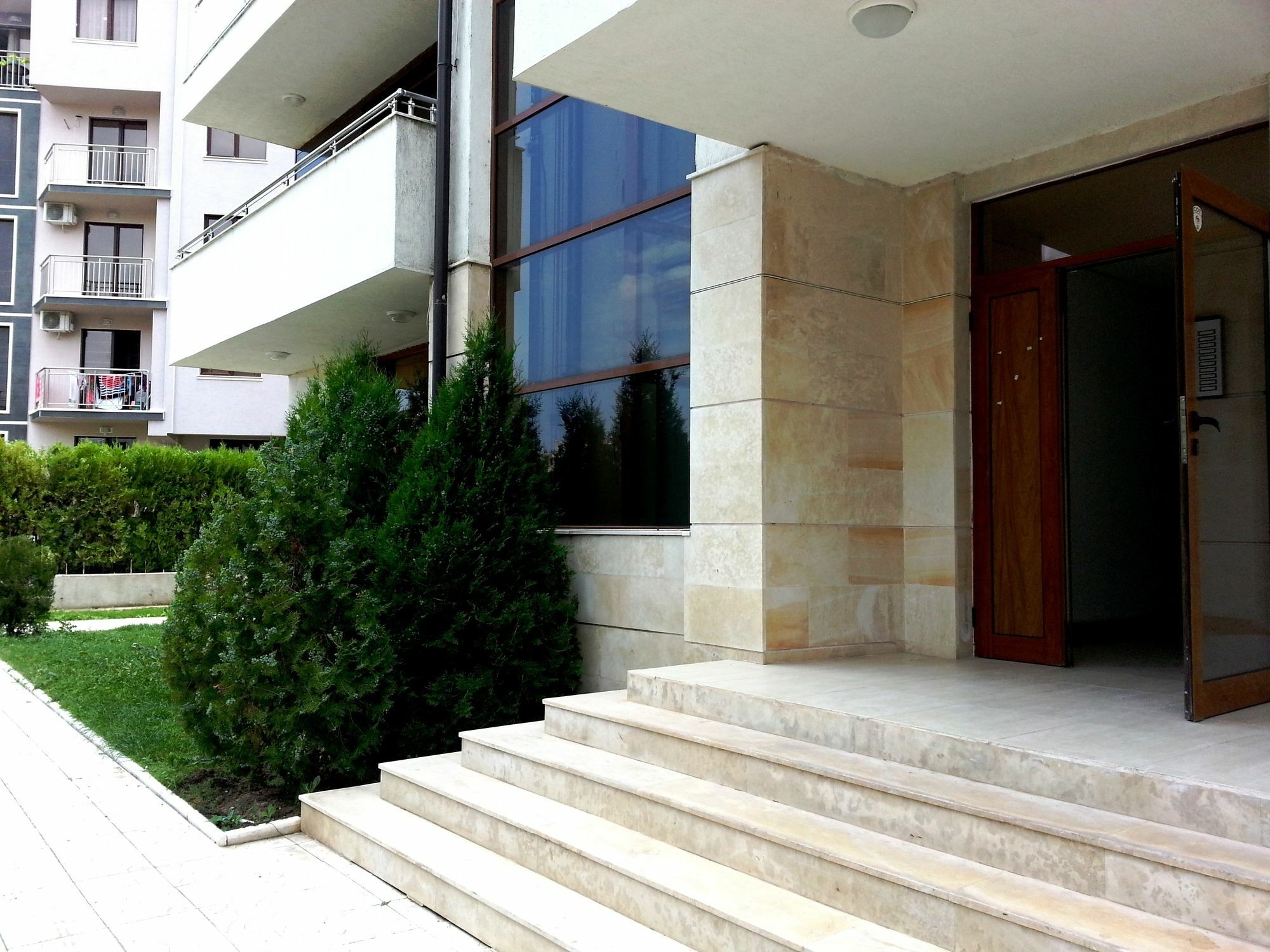 Eden - Menada Apartments Slăntjev Brjag Exteriör bild